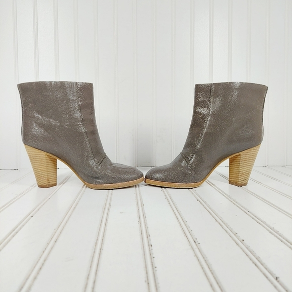 New Marc By Marc Jacobs Grey Textured Leather Block Heel Ankle Boots K135 - Picture 7 of 12